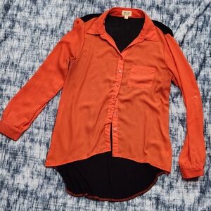 Zenana Outfitters Orange and Black Blouse